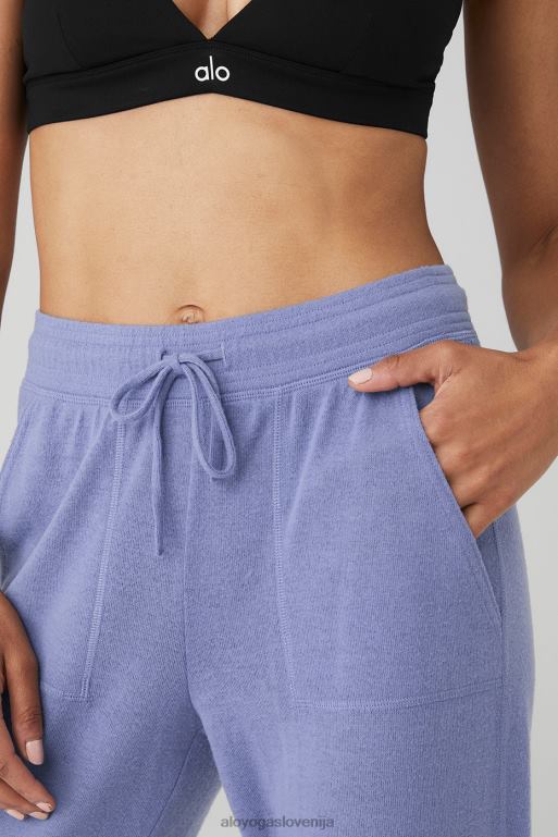 ženske soho trenirka Alo Yoga dna neskončno modra X862Z252