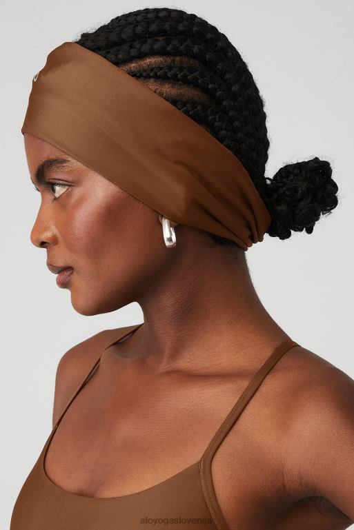 ženske airlift naglavni trak Alo Yoga dodatki cimetovo rjava X862Z1012