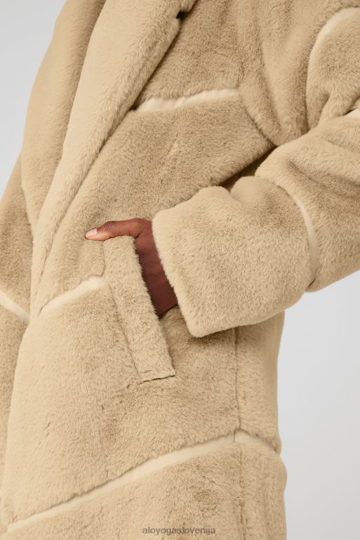 ženske kaskadna jakna iz umetnega krzna Alo Yoga oblačila mandelj X862Z797